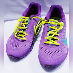 Women Nike walking and running shoes